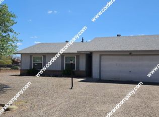 185 Arlene Pl SE, Rio Rancho, NM 87124