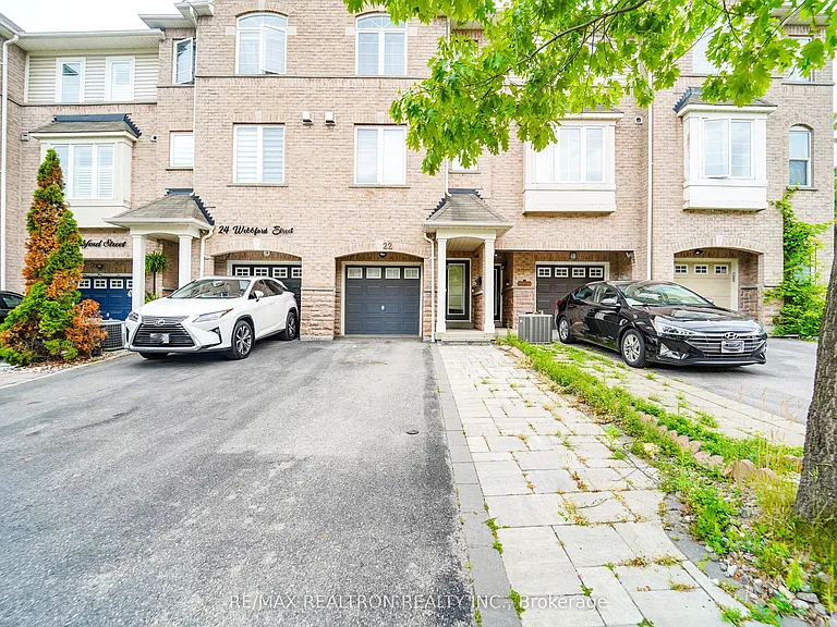 22 Webbford St — Photo 3