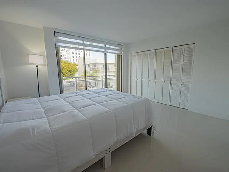 468 Golden Isles Dr #202 — Photo 25