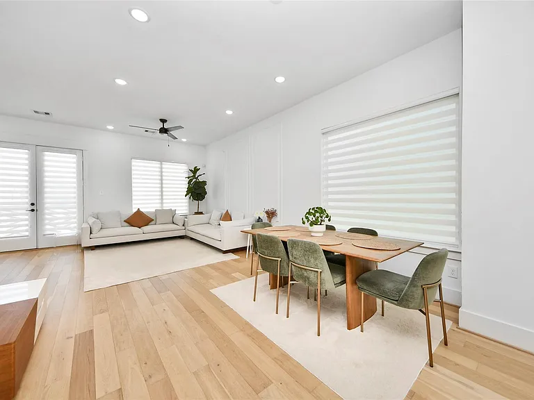 1837 Flowing Springs Trl — Photo 15
