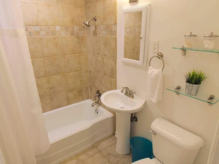 2502 Woodyhill Dr — Photo 18