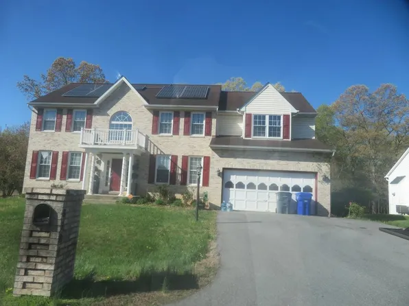 8789 Cottongrass St, Waldorf, MD 20603