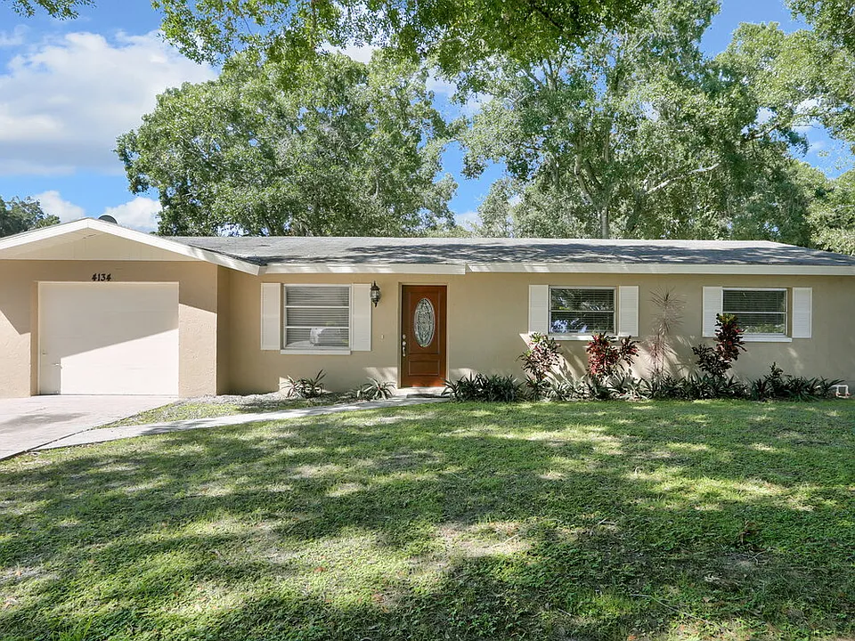 4134 Shady Oaks Ct