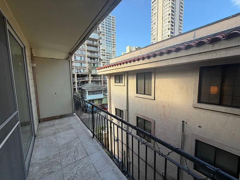 254 Kaiulani Ave — Photo 10
