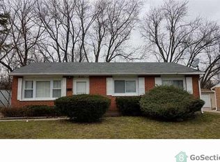 912 Union Dr, University Park, IL
