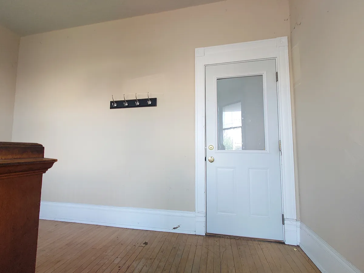 Building Photo - 1823 E Windsor Pl