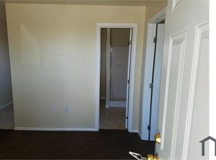 23330 Yucca Loma Rd APT 5, Apple Valley, CA 92307
