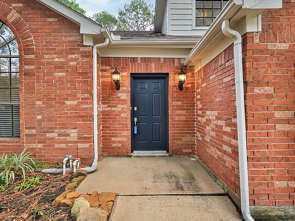 4th image of 86 W Stony Bridge Cir