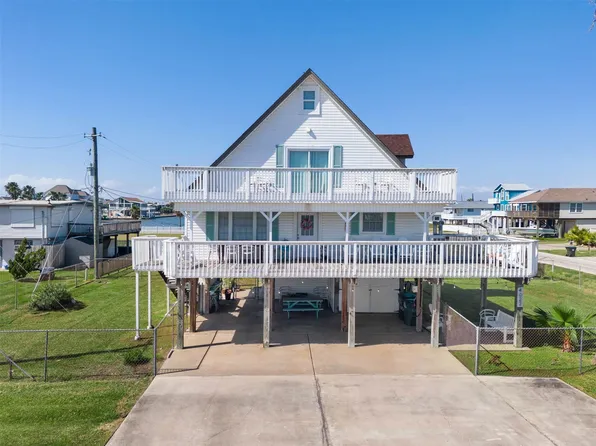 4022 Mason Dr, Galveston, TX 77554