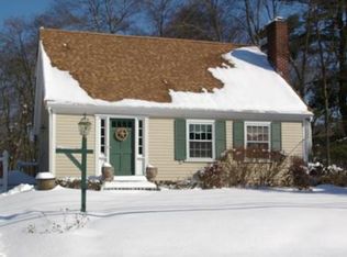161 South St, Holbrook, MA 02343