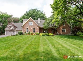 128 Briar Pl, Barrington, IL 60010