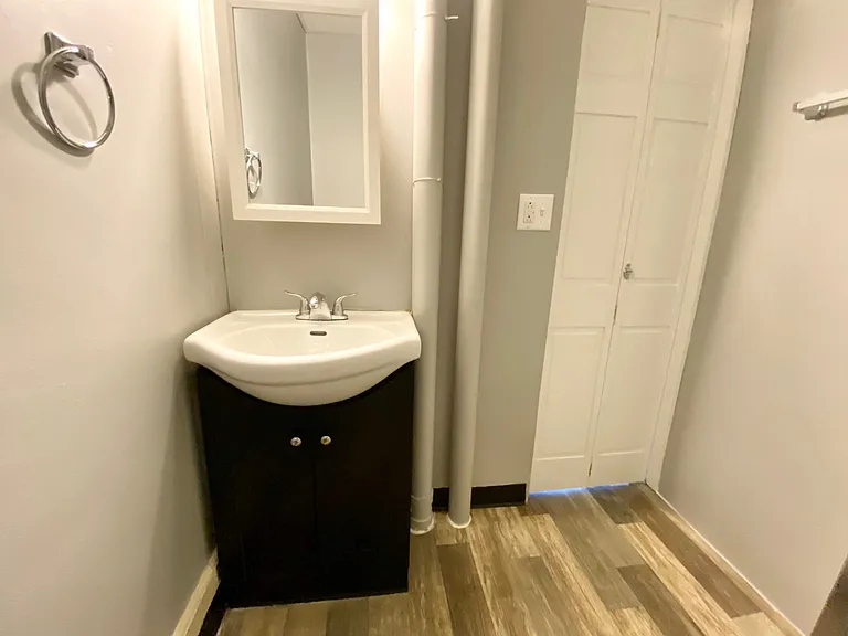 1813 S 7th St #2 — Photo 10