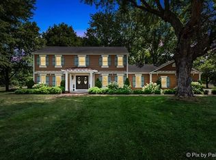 8418 Greenwood Rd, Hebron, IL 60034