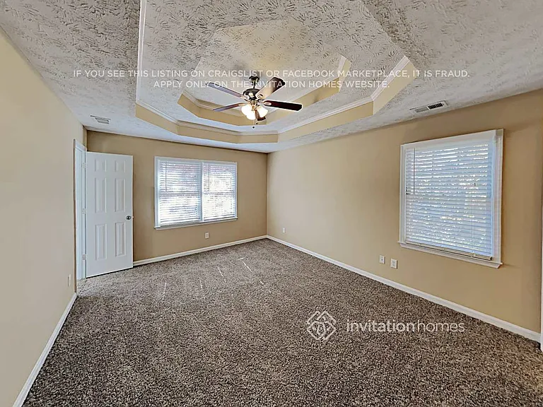 4611 Pine Harbor Ct NE — Photo 11