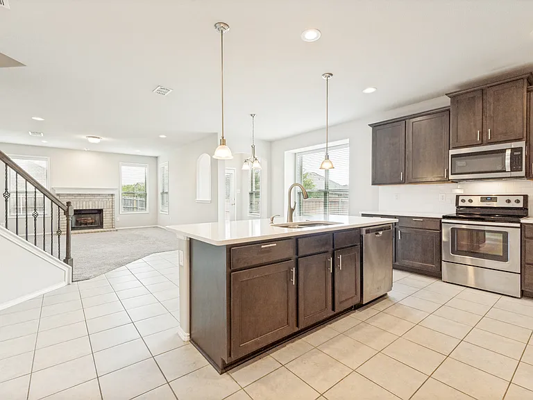 4400 Horsemint Cv — Photo 7