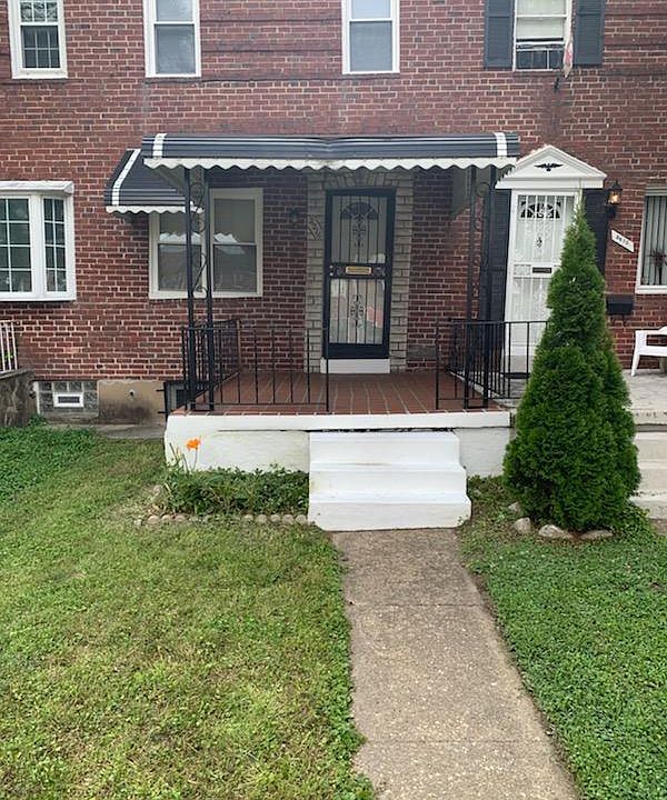 Awning Covered Porch Front