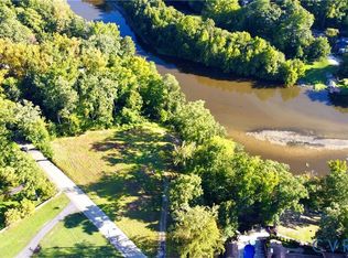 200 Swift Creek Ln, South Chesterfield, VA 23834