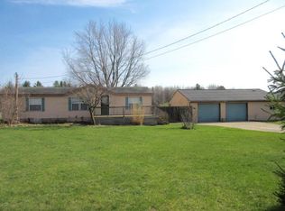 96 E Hillis Rd, Stanton, MI 48888