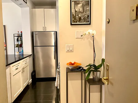 Rented by Level Group | media 27