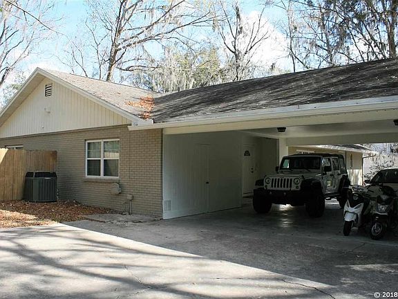3rd image of 2124 NW 15th Ave