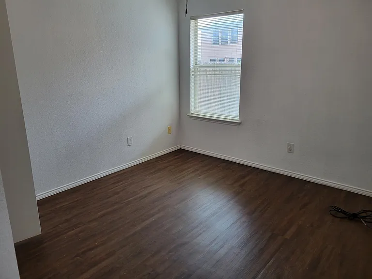 4901 Palm Ridge Dr — Photo 11