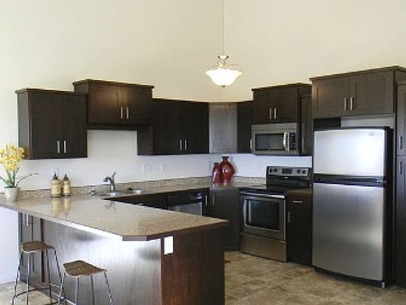 5th image of 2736 31st Ave S