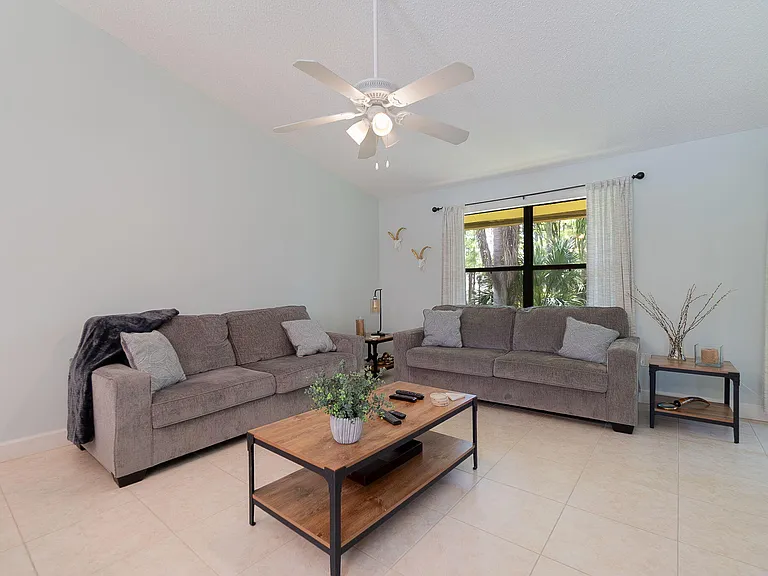 13095 Belhaven Ct #11 — Photo 10