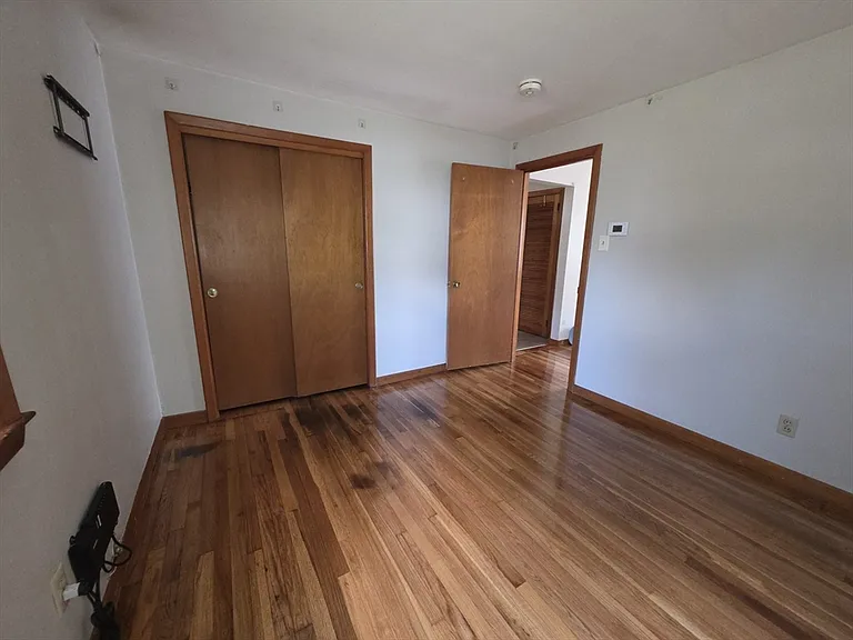 27 Cross St #1 — Photo 5