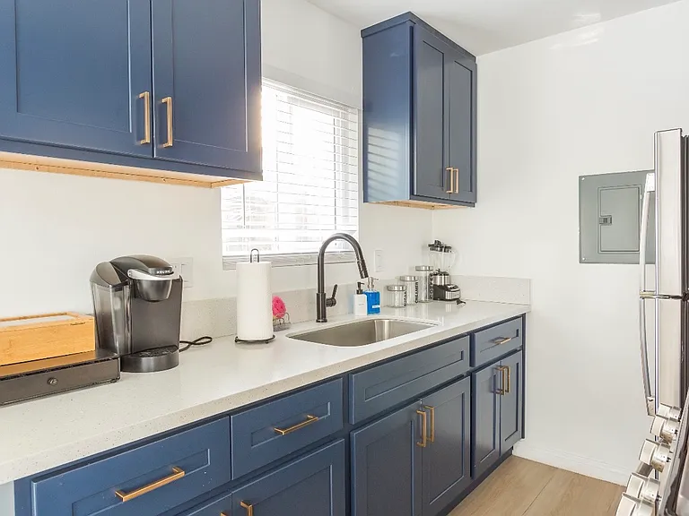 420 S Stoneman Ave #A — Photo 24