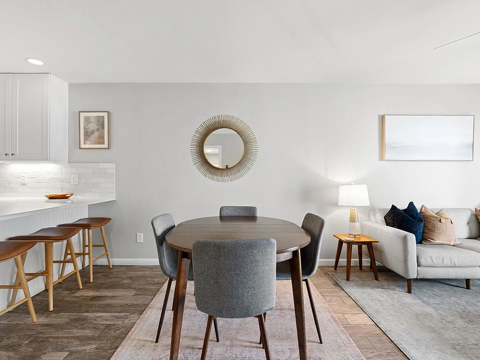 104 Cove E #106
