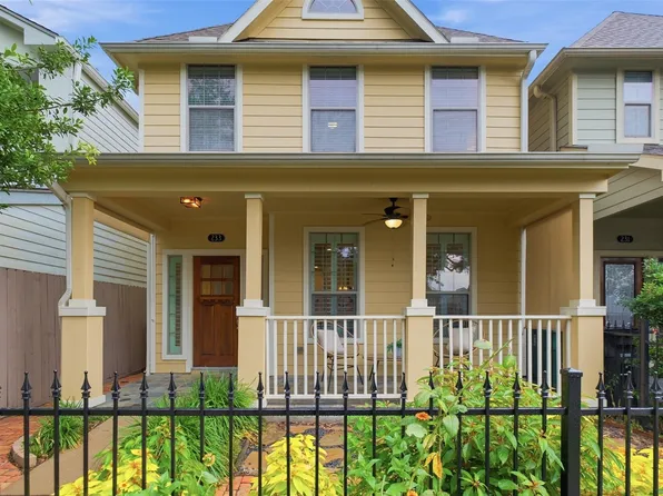 233 W 26th St, Houston, TX 77008