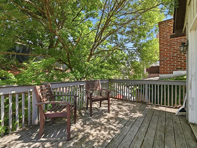 717 Copeland St — Photo 18