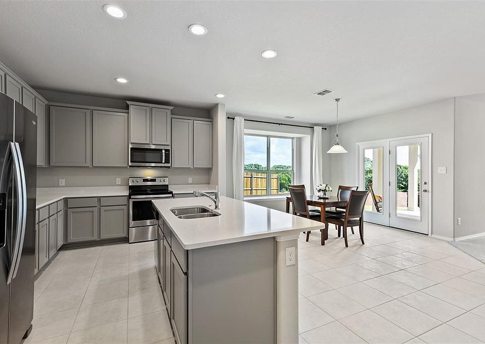 1st image of 3101 Carmel Hills Dr