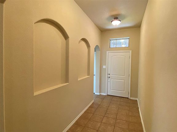 2nd image of 4206 Agate Dr
