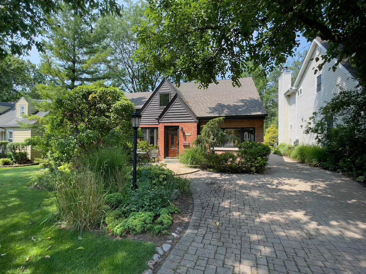 4708 Woodward Ave photo 1