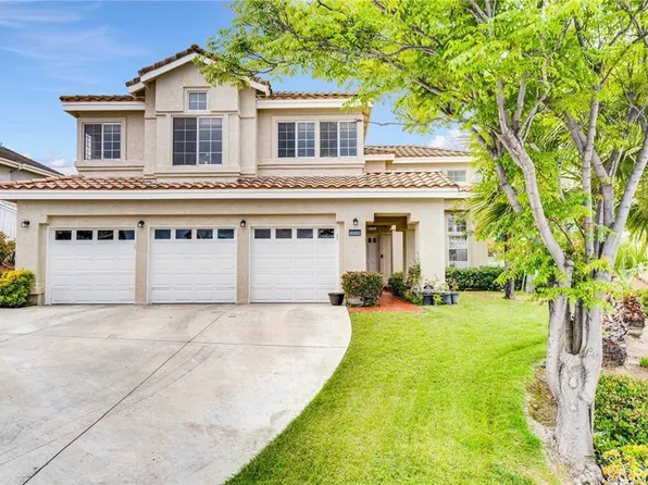 16385 Sun Summit Dr, Riverside, CA 92503