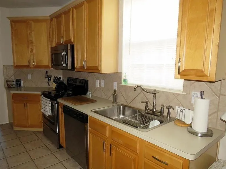 7049 Van Gogh Dr — Photo 14