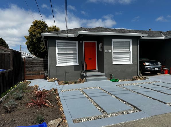 1221 145th Ave