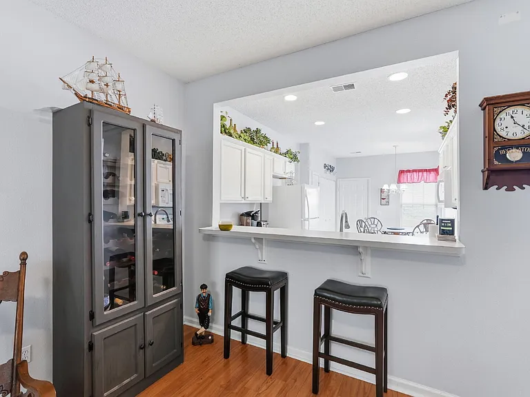 149 Lazy Daisy Dr — Photo 12
