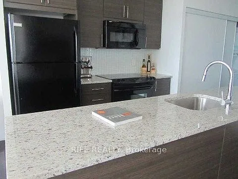 70 Forest Manor Rd — Photo 3
