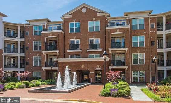 1st image of 2905 Saintsbury Plz APT 113