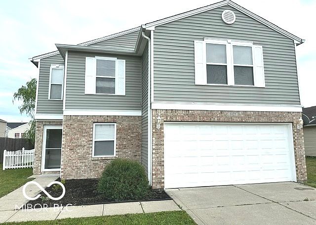 1st image of 3127 Black Forest Ln
