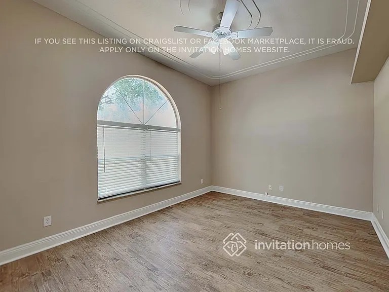 10428 Calle De Flores Dr — Photo 16