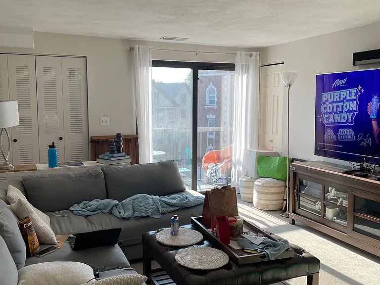 1600 Massachusetts Ave #402 — Photo 13