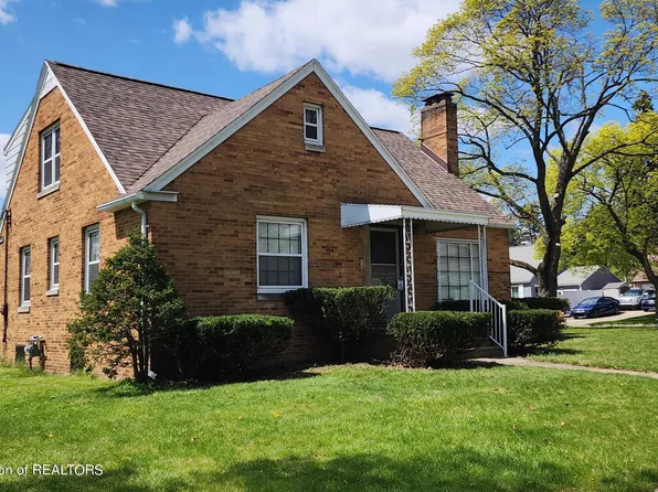1617 Forbes St, Lansing, MI 48915