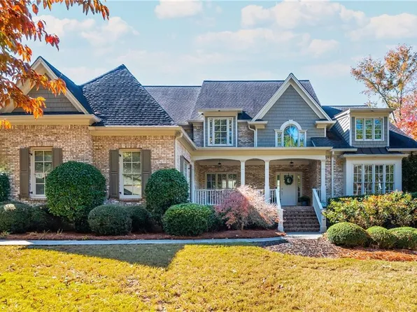 12350 Charlotte Dr, Alpharetta, GA 30004