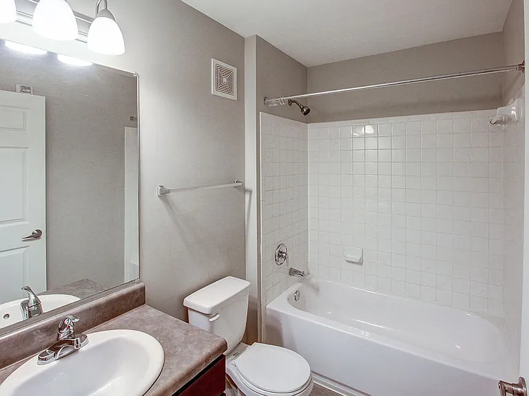 Floor plan 2 bathroom