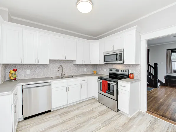 2418 E 16th St, Indianapolis, IN 46201