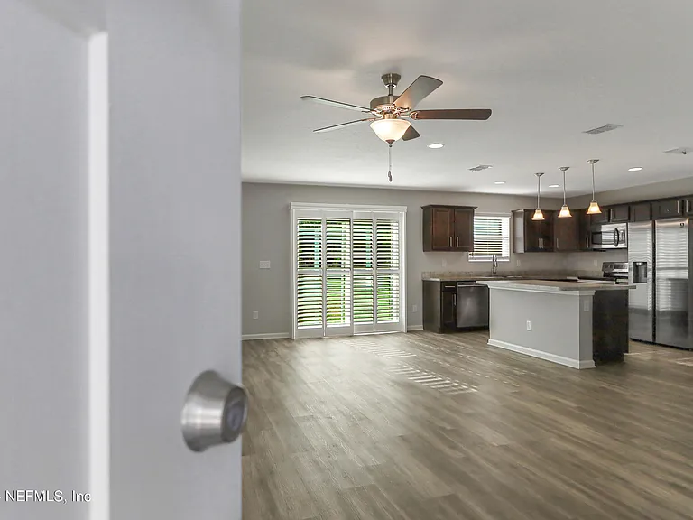 11278 Margarets Landing Pl — Photo 5
