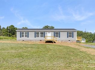 129 Calhoun Rd, Stony Point, NC 28678